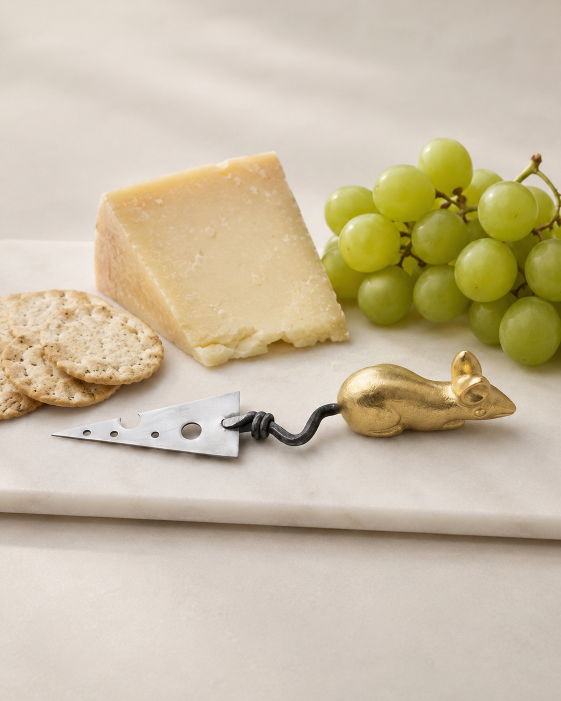 MOUSE HANDLE CHEESE KNIFE